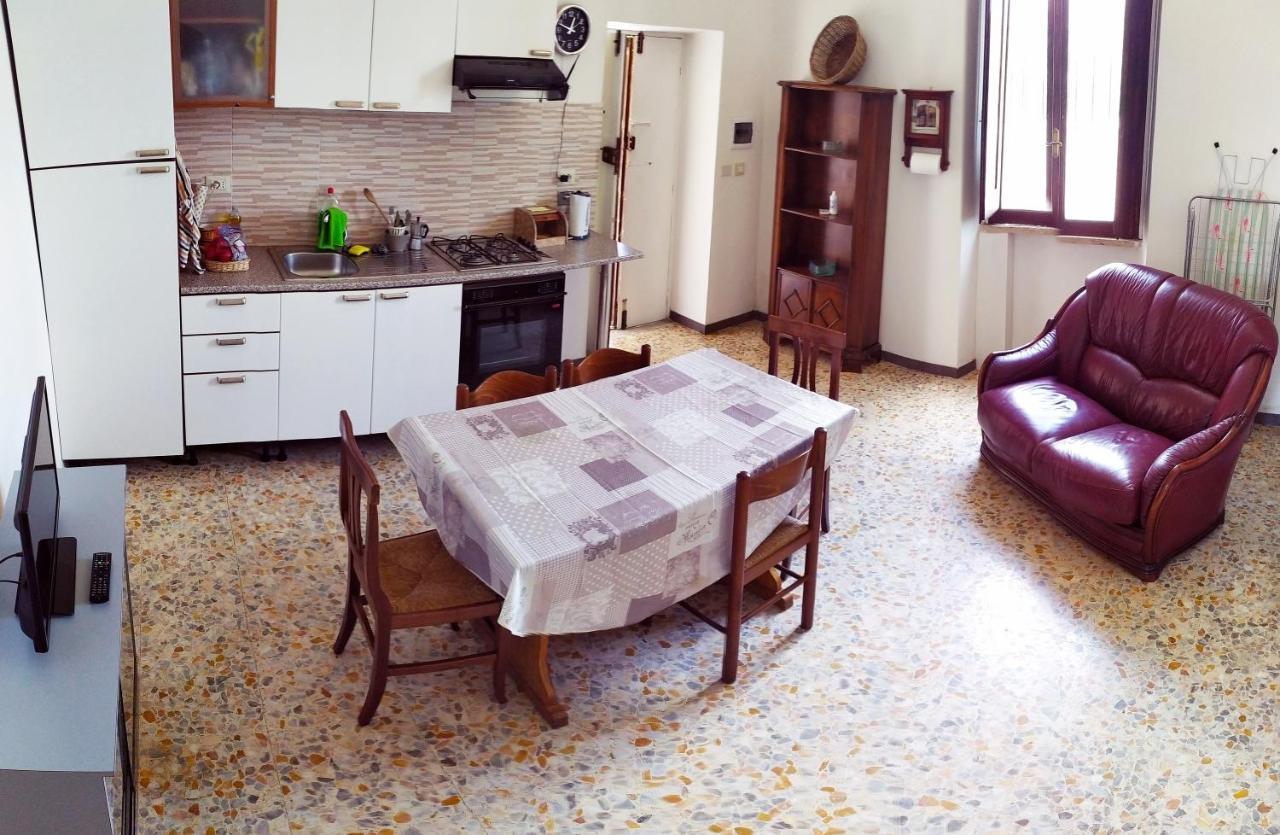 VaLletta Fiorita Róma Kültér fotó